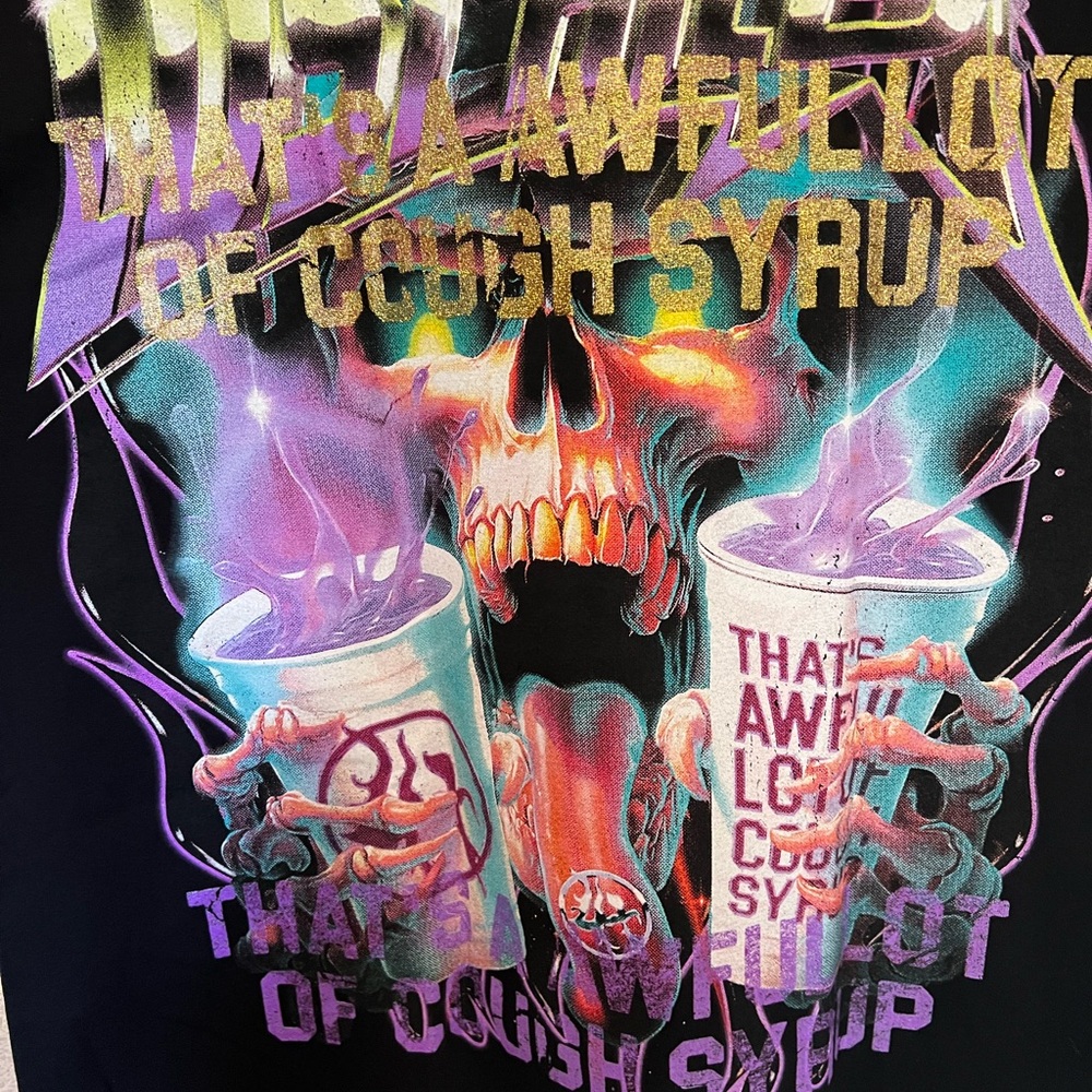ALOC x Lost Hills Graphic Tee size XL